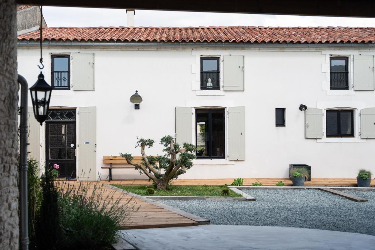 Domaine Slow-Life Thaire Exterior photo