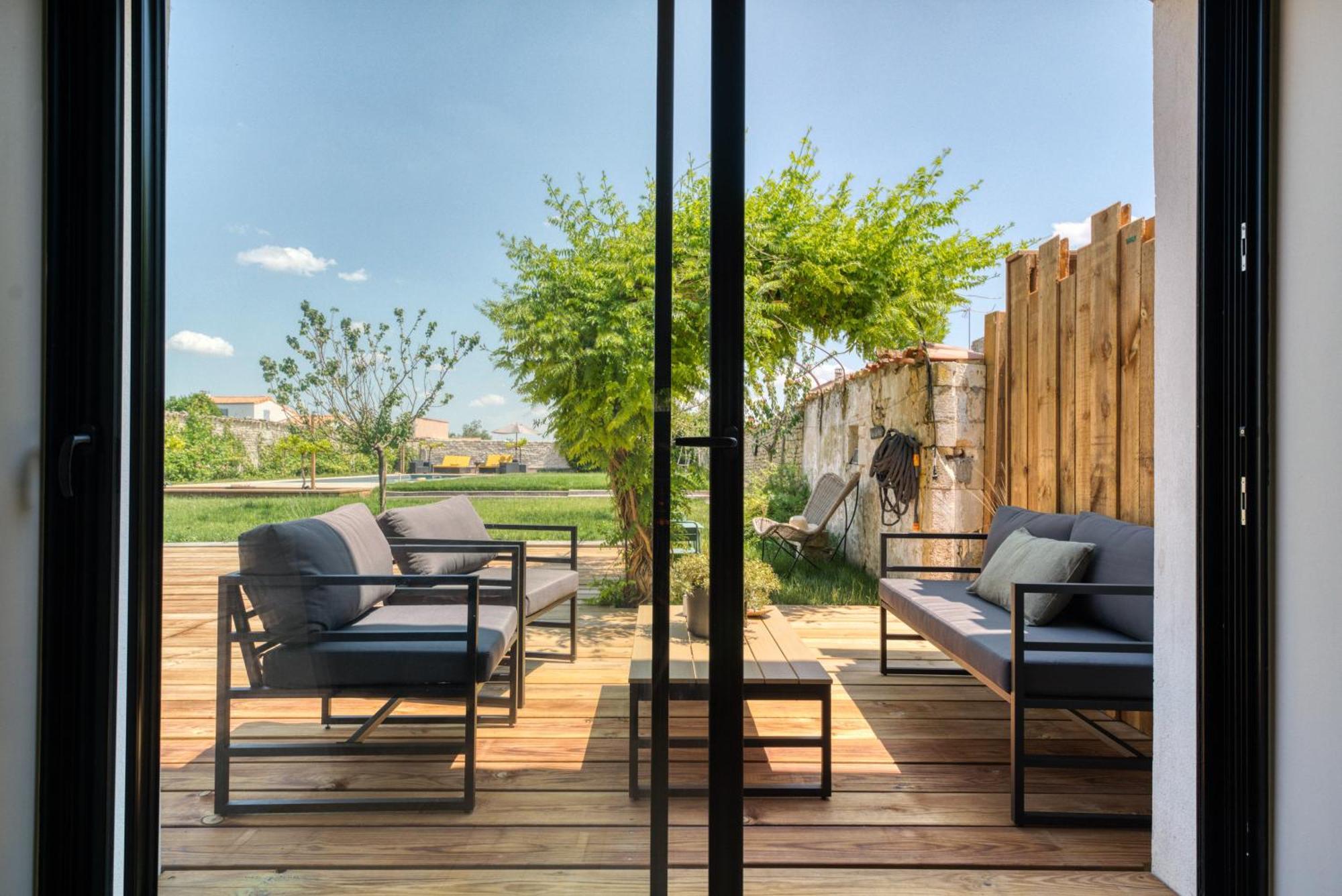 Domaine Slow-Life Thaire Exterior photo